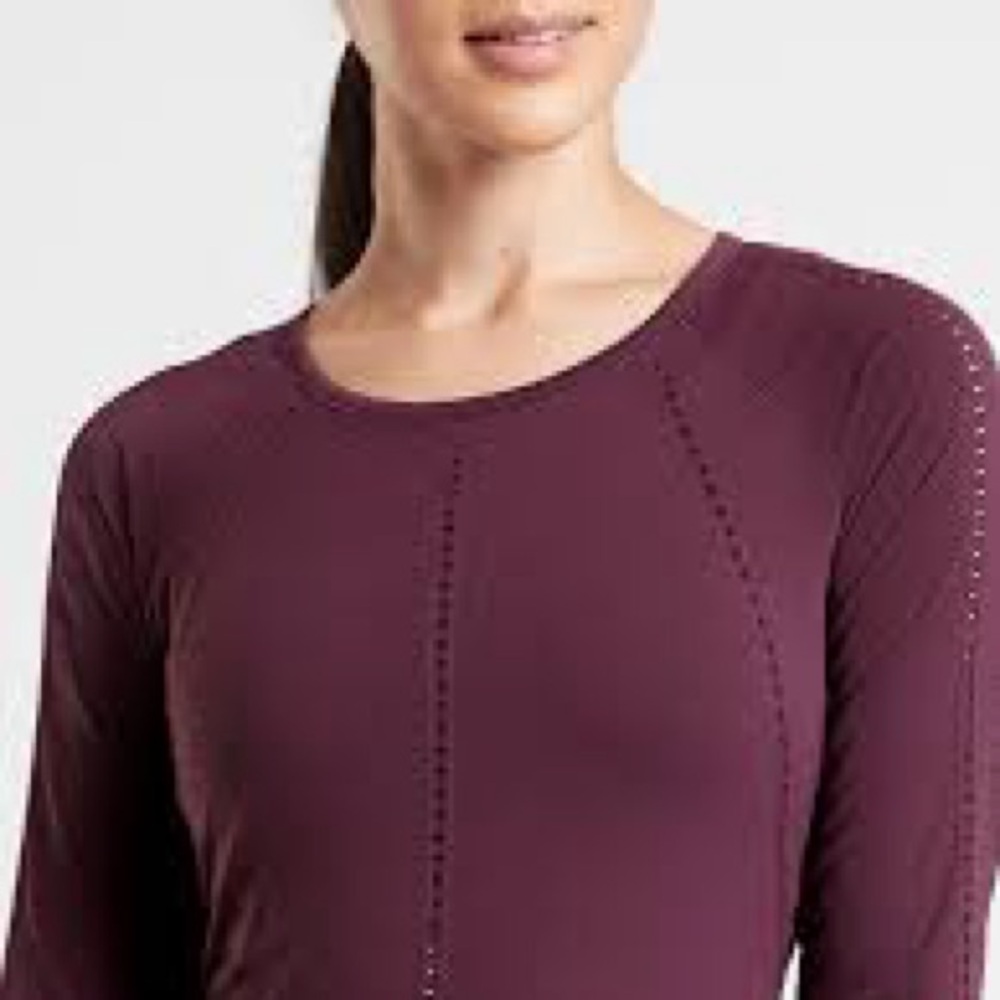 lululemon athletica Long Sleeve Tank Top in Deep Berry